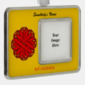 Kenneth YoncichによるレッドフラワーリボンTmpl (H-O) シルバープレートフレームオーナメント (右)