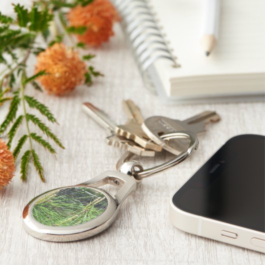 Kenneth Yoncichによる松針 キーホルダー (側面)