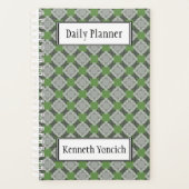 Kenneth Yoncichによる色あせた円グリッド プランナー手帳 (正面)
