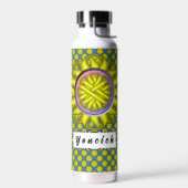 Kenneth Yoncichによる黄色い花柄 ウォーターボトル (左面)