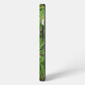 Kenneth YoncichによるPine Needles iPhoneケース (左側面)