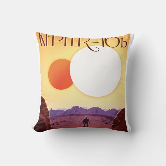Kepler-16b: Binary Solar Sunset Fine Art Space クッション (正面)