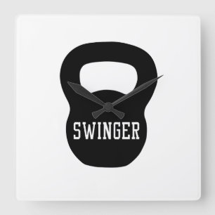 Kettlebellのスウィンガー スクエア壁時計