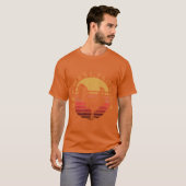 Key West Chicken Rooster Sunset Distressed Souveni Tシャツ (正面フル)