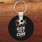 Kick For A Cure - 乳がんサッカー応援 キーホルダー (正面)