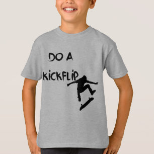 KickFlipをして下さい! ユニセックスなスケート選手のワイシャツ Tシャツ
