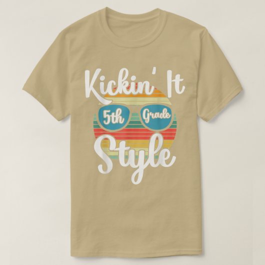 Kickin' It 5th Grade Style Back To School Elementa Tシャツ (デザイン正面)
