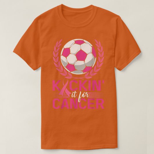 Kickin It for Cancer Soccer Pink Ribbon Breast Can Tシャツ (デザイン正面)