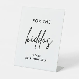 KiddosのKids Activitiesテー結婚ブルの看板 台座サイン