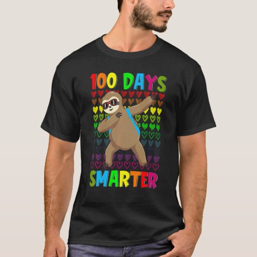 Kids 100 Days Smarter Hearts Dabbing Sloth 100th D Tシャツ (正面)