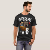 Kids 6 Year Old Pirate Birthday Party Pirates Ship Tシャツ (正面フル)