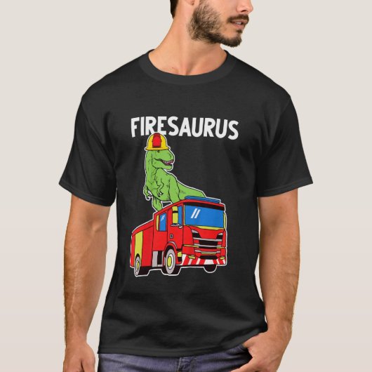 Kids Boys Dino Fire Truck Tシャツ (正面)