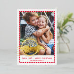KIDS CHRISTMAS PHOTOかわいい素敵なリストスタンプ赤金ゴールド 箔シーズンカード<br><div class="desc">by kat massard >>> WWW.SIMPLYSWEETPAPERIE.COM <<<シャイニーなホイルにスタンプデザインことわざ「NICE LIST」を搭載したおもしろカードデザイン。ポートレートスタイルは、あなたの美しい家族も背の高い写真で表示する。連絡もし救済の写真をkat@simplysweetpaperie.comに収める</div>