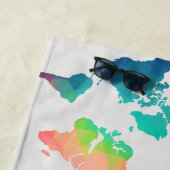 Kids Colorful World Map Personalized Name Monogram ビーチタオル (インサイチュ)
