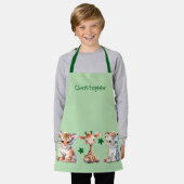 Kid's cute animals stars add name green エプロン (着用した状態)