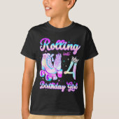 Kids Rolling Into 4 Roller Skating 4th Birthday Gi Tシャツ (正面)
