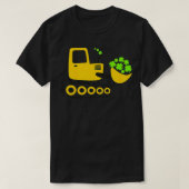 Kids St Patrick's Day Shamrocks Ecavator Digger Bo Tシャツ (デザイン正面)