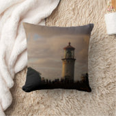 Kilaea Light house at Dusk写真on a クッション (ブランケット)