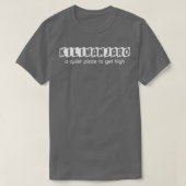 Kilimanjaro Funny Mountain Climbing Pun Get High Tシャツ (デザイン正面)