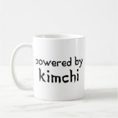 KIMCHIによって動力を与えられる コーヒーマグカップ (左)