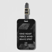 Kind Heart. Fierce Mind. Brave Spirit. ラゲッジタグ (正面縦)