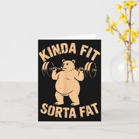 Kinda Fit Sorta Fat - Funny Gym Bear Weightlifting カード (黄色い花)