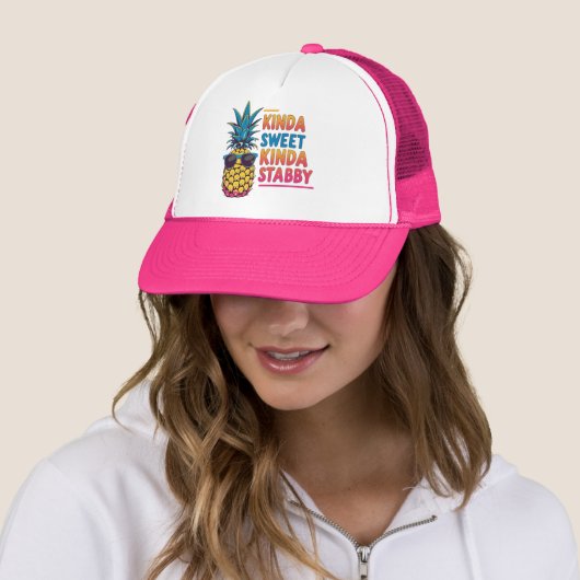 Kinda Sweet Kinda Stabby Pineapple Trucker Hat キャップ (インサイチュ)