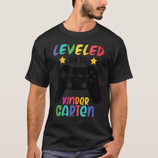 Kinder Gartenゲーム新学期まで平準化 Tシャツ (正面)