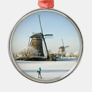 Kinderdijkオランダの普通オランダのアイススケート メタルオーナメント