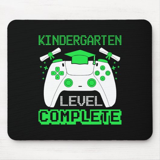 Kindergarten Level Complete Gamer School Graduatio マウスパッド (正面)