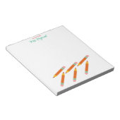 Kindergarten Orange Crayons & Erasers Teacher Note ノートパッド (アングル)