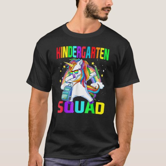 Kindergarten Squad Dabbing Unicorn Back To School  Tシャツ (正面)