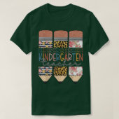Kindergarten Teacher Funny Leopard Pencil Back To Tシャツ (デザイン正面)