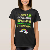 Kindergarten Teacher St Patricks Day Rainbow Lepre Tシャツ (正面)