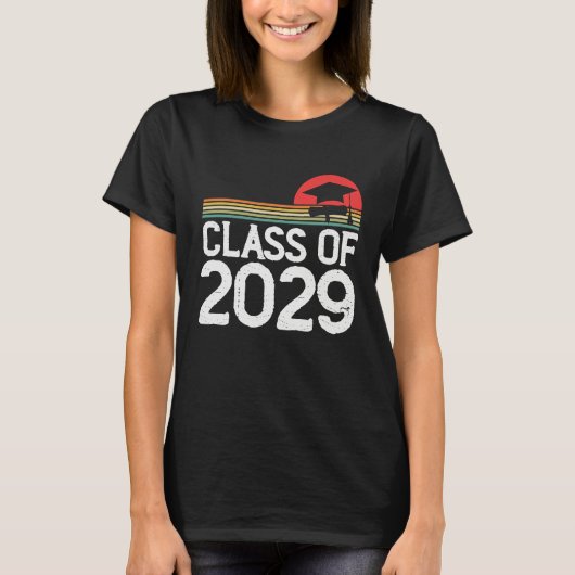 Kindergarten To Graduation Retro Class Of 2029 Gro Tシャツ (正面)