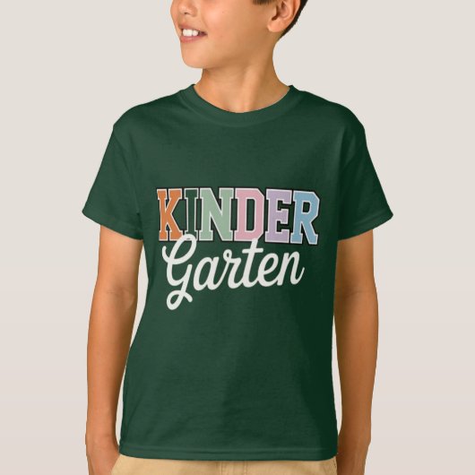 Kindergrten – Colorful Back to School Design Tシャツ (正面)