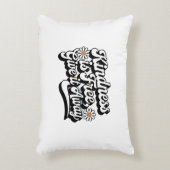 "Kindness is Free, Give it Away" アクセントクッション (正面(垂直))