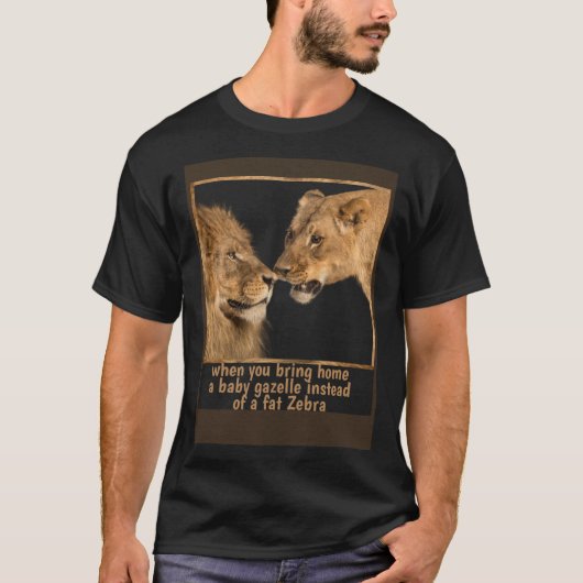 King and Queen Lion Couple Lion and Lioness Tシャツ (正面)