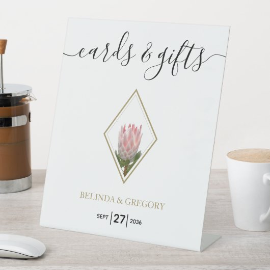 King Protea素朴ウェディングカードとギフト 台座サイン (インサイチュ)