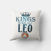 KINGSはLEO生まれの〔占星術の〕十二宮図の7月のサインとして威厳があるいる クッション (裏面)