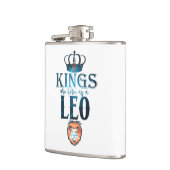 KINGSはLEO生まれの〔占星術の〕十二宮図の7月のサインとして威厳があるいる フラスク (左)