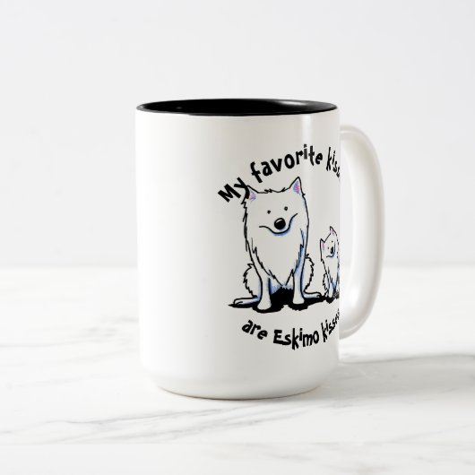 KiniArtのアメリカのエスキモーのキス ツートーンマグカップ (正面右)