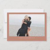 KINSLEY Boho Terracotta写真Save the Date Invite 招待状 (裏面)