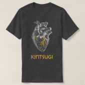Kintsugi Japanese Pottery Heart with Gold Tシャツ (デザイン正面)