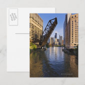 Kinzie St Bridgeからシカゴのスカイライン ポストカード (正面/裏面)