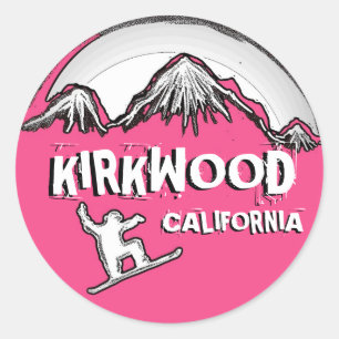 Kirkwoodカリフォルニアのピンクのスノーボーダーのステッカー ラウンドシール
