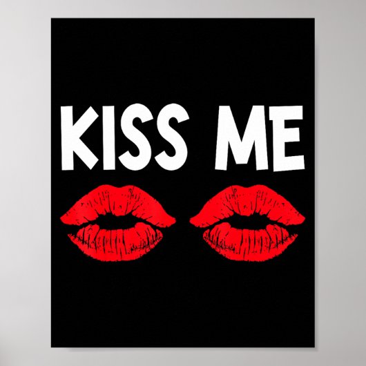 Kiss Me Funny Couples Tee Valentine's Day Couple M ポスター (正面)
