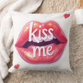 Kiss Me Glossy Red Lips Art Illustration クッション (ブランケット)