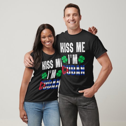 Kiss Me I’M Cuban St Patricks Day Cuba Funny Mens Tシャツ (ユニセックス)
