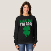 Kiss Me I'm Arab Irish Shamrock St Patricks Day Dr スウェットシャツ (正面フル)